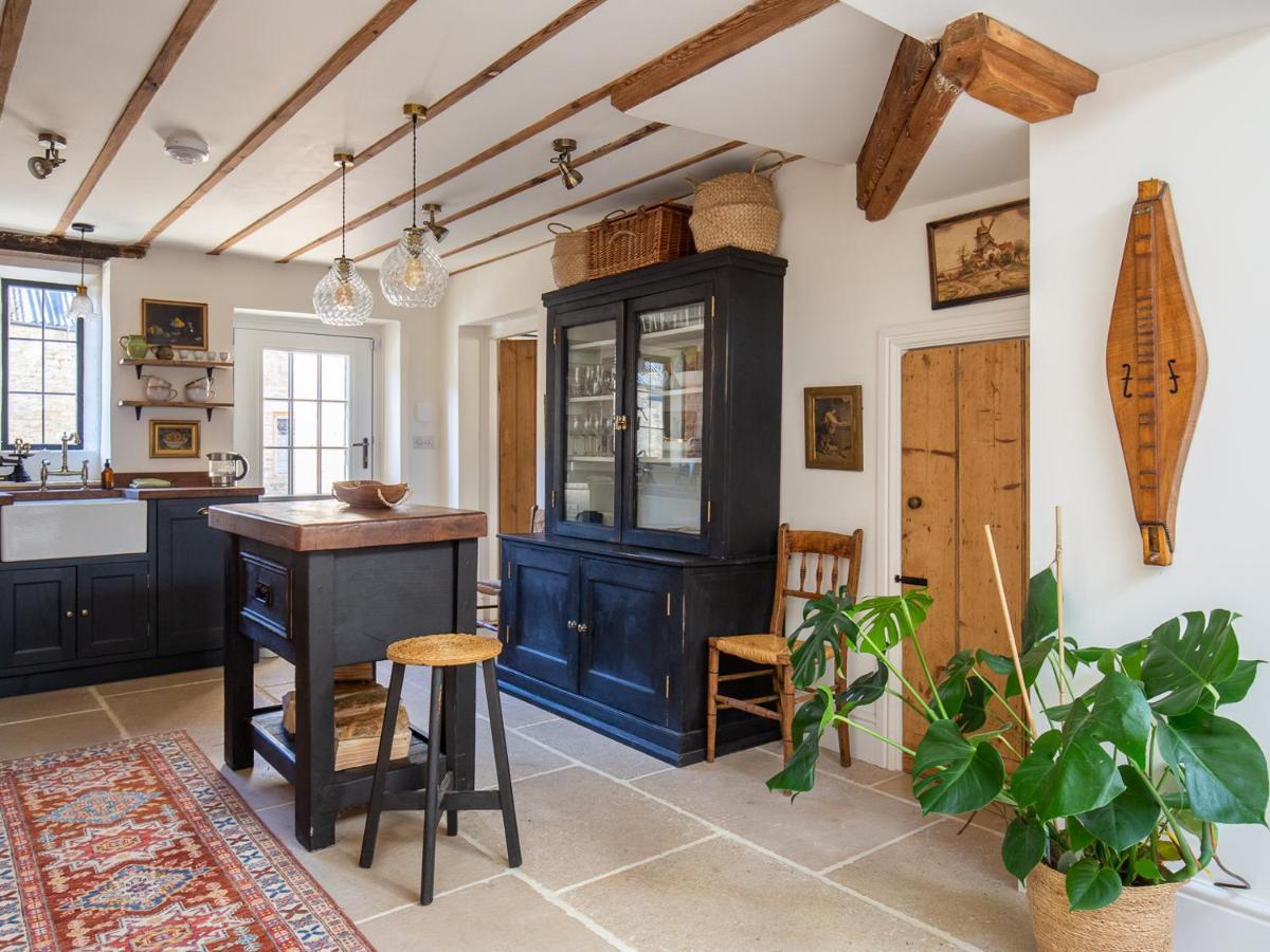 Little Oakley Cottage Sandford St Martin ภายนอก รูปภาพ