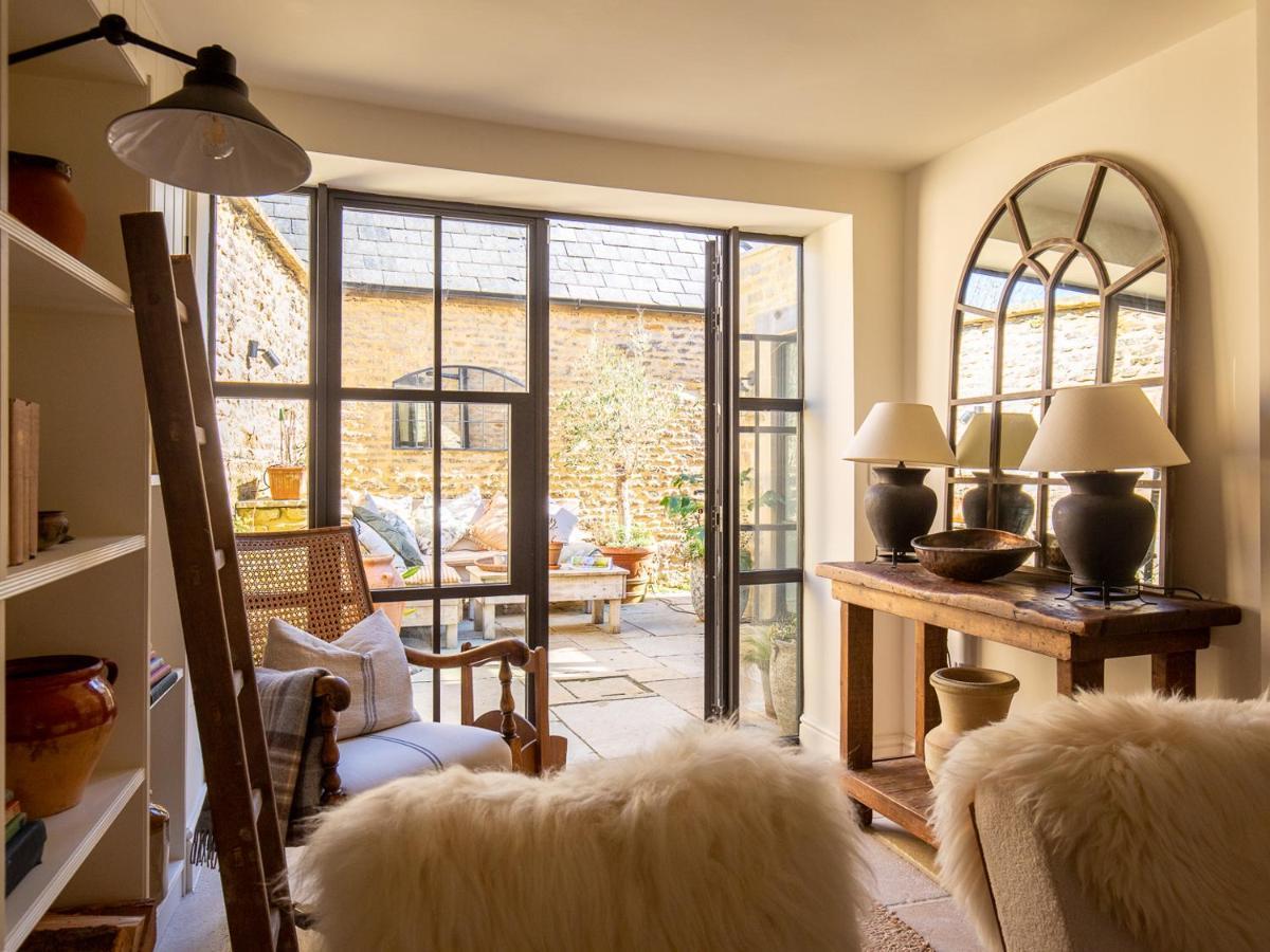 Little Oakley Cottage Sandford St Martin ภายนอก รูปภาพ